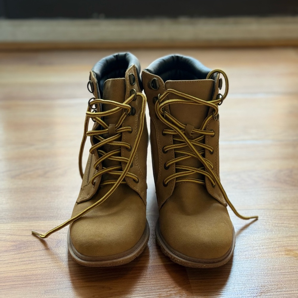 Esprit Tan Combat Boots for Women